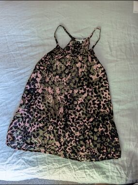 Rebecca Minkoff NWT Lizzy 100% Silk Cami Halter Top Pink Multi Camo M